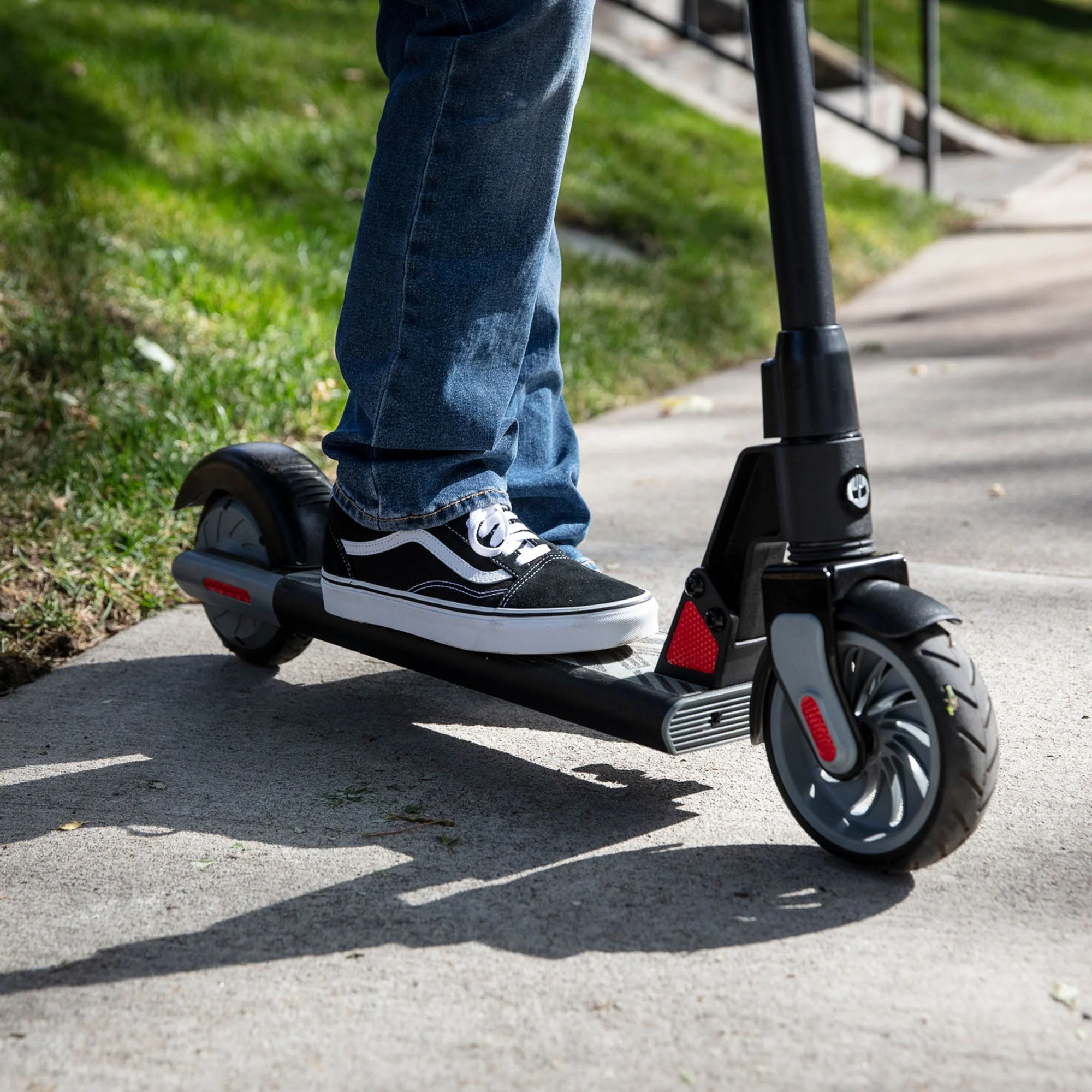 GKS Electric Scooter for Kids - Image 6